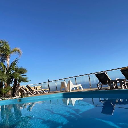 Villa Isabela - Car Rental For Free Canico  Exterior photo