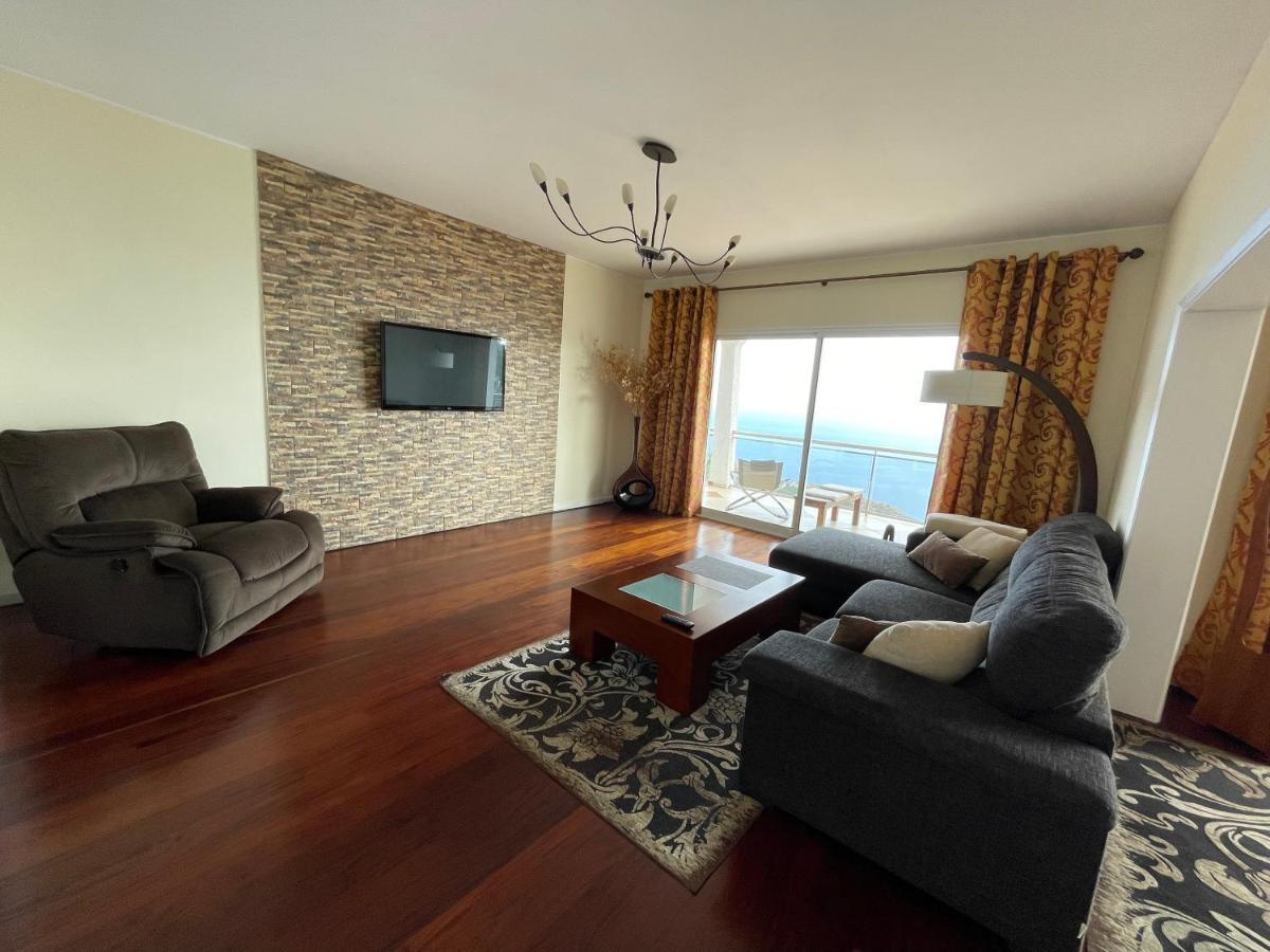 Villa Isabela - Car Rental For Free Canico  Exterior photo