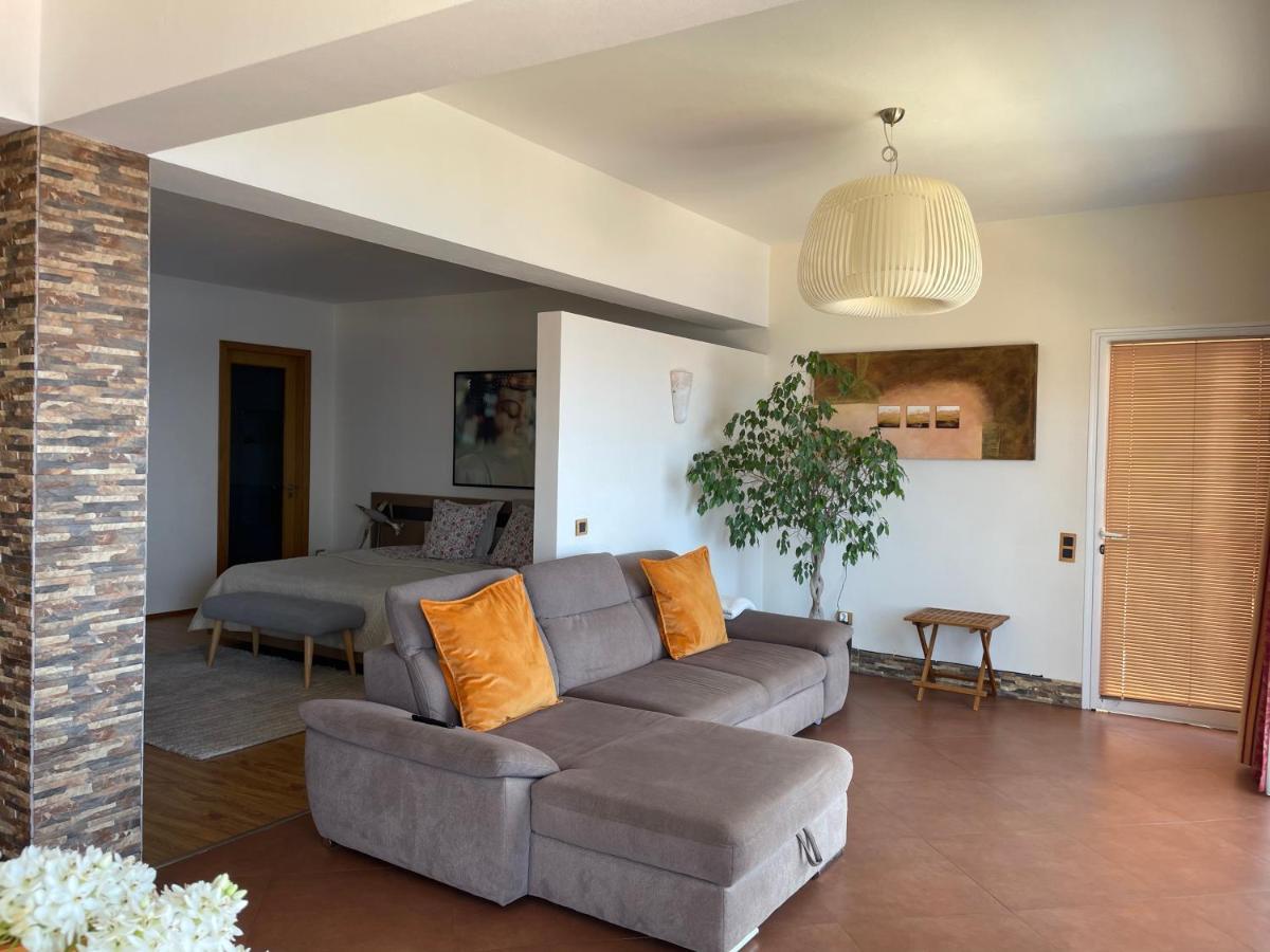 Villa Isabela - Car Rental For Free Canico  Exterior photo